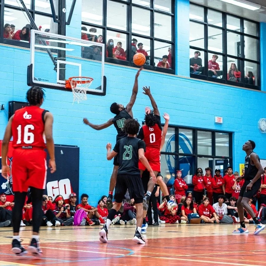 Vikings basketball — at the rim